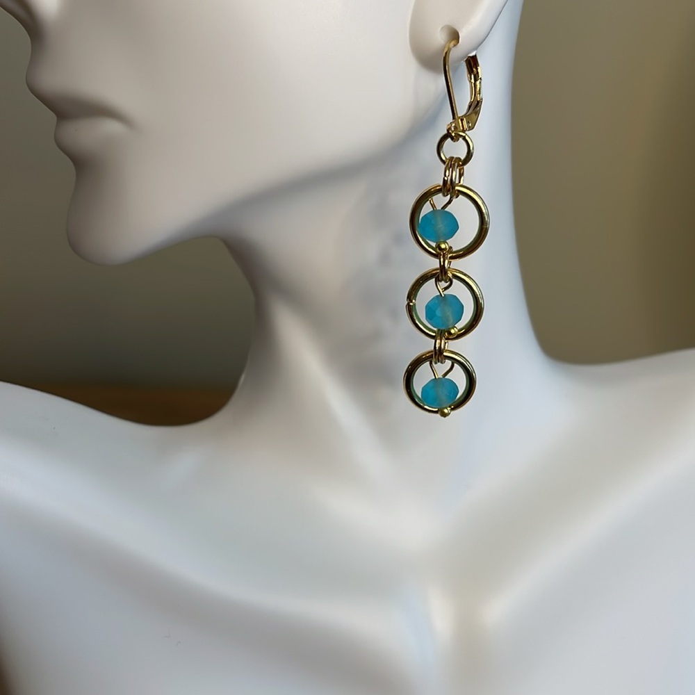 HAND CRAFTED EARRINGS BALL DROP DANGLE PIERCED Ocean Blue Beads Gold Rings Hoop - Picture 3 of 12
